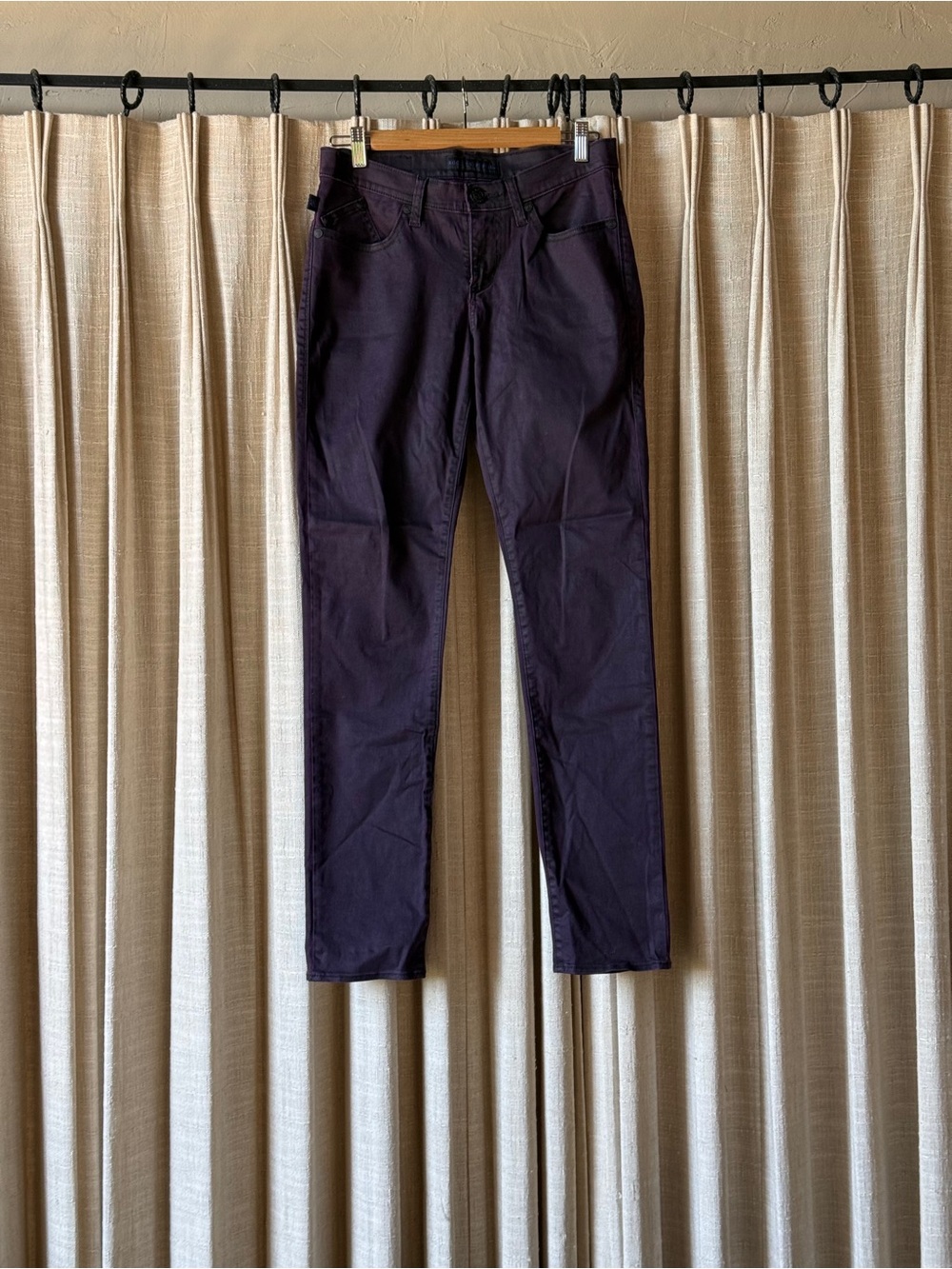 Rock & Republic Women's Skinny Jeans in Deep Purple, size 8